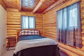 Rhinelander Waterfront Cabin w/ Deck & Fire Pit!
