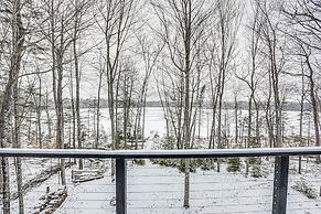 Rhinelander Waterfront Cabin w/ Deck & Fire Pit!