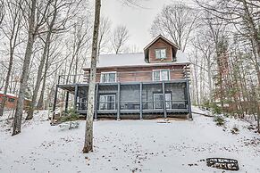 Rhinelander Waterfront Cabin w/ Deck & Fire Pit!