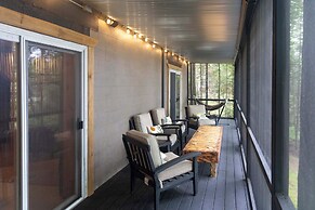 Rhinelander Waterfront Cabin w/ Deck & Fire Pit!