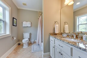 St Marys Retreat w/ Watchtower & Community Hot Tub