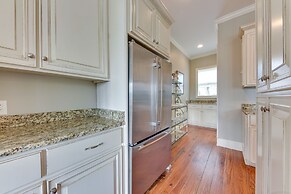 St Marys Retreat w/ Watchtower & Community Hot Tub