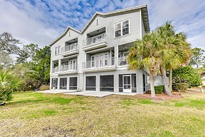 St Marys Retreat w/ Watchtower & Community Hot Tub