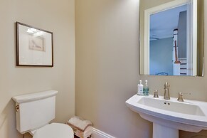 St Marys Townhome w/ Community Hot Tub & Boat Dock