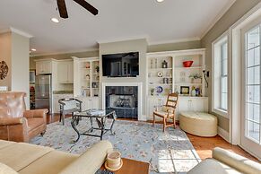 St Marys Townhome w/ Community Hot Tub & Boat Dock