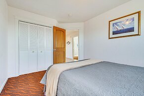 'oceanfront Castle' w/ Hot Tub & Game Room