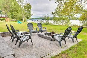 Lakefront Rhinelander Cottage w/ Private Dock!
