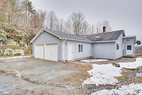 Cozy Fair Haven Home With Mountain Views!