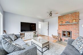 Cozy Fair Haven Home With Mountain Views!