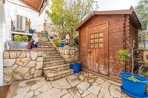 Designer Luxury Two Bedroom Apartment