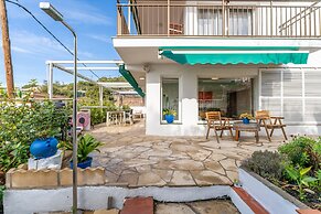 Designer Luxury Two Bedroom Apartment