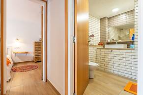 Designer Luxury Two Bedroom Apartment