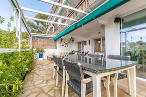 Designer Luxury Two Bedroom Apartment