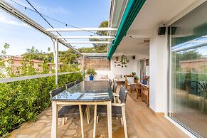 Designer Luxury Two Bedroom Apartment