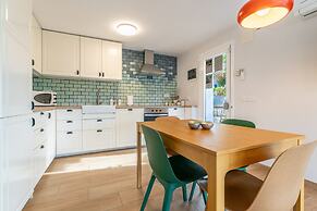 Designer Luxury Two Bedroom Apartment