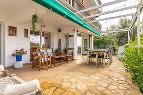 Designer Luxury Two Bedroom Apartment