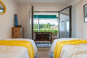 Designer Luxury Two Bedroom Apartment