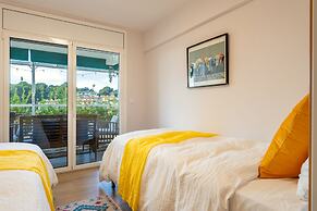 Designer Luxury Two Bedroom Apartment