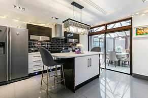 The Cool Belfast Home