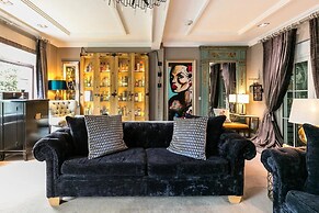 The Cool Belfast Home