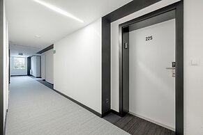 Modern Apartment in Kolobrzeg by Renters