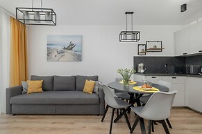 Modern Apartment in Kolobrzeg by Renters