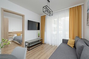 Modern Apartment in Kolobrzeg by Renters