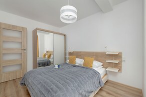 Modern Apartment in Kolobrzeg by Renters