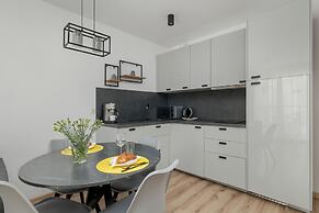 Modern Apartment in Kolobrzeg by Renters