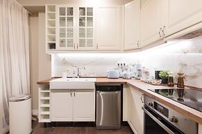 Primavera' Seafront apt with tower view