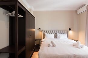 Primavera' Seafront apt with tower view