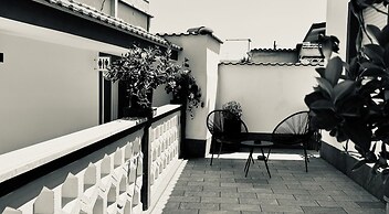 Kalasó Design Guest House - Rome Airport