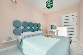 Motława Old City Apartment by Renters