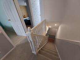 Beautiful and Luxurious 4-bed House in Essex