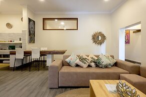 RoRi Private Luxury Villas