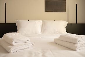 Taskou Luxury Suites