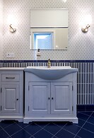 Karmelicka Elegant Apartment by Renters