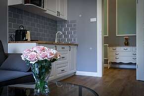 Karmelicka Elegant Apartment by Renters