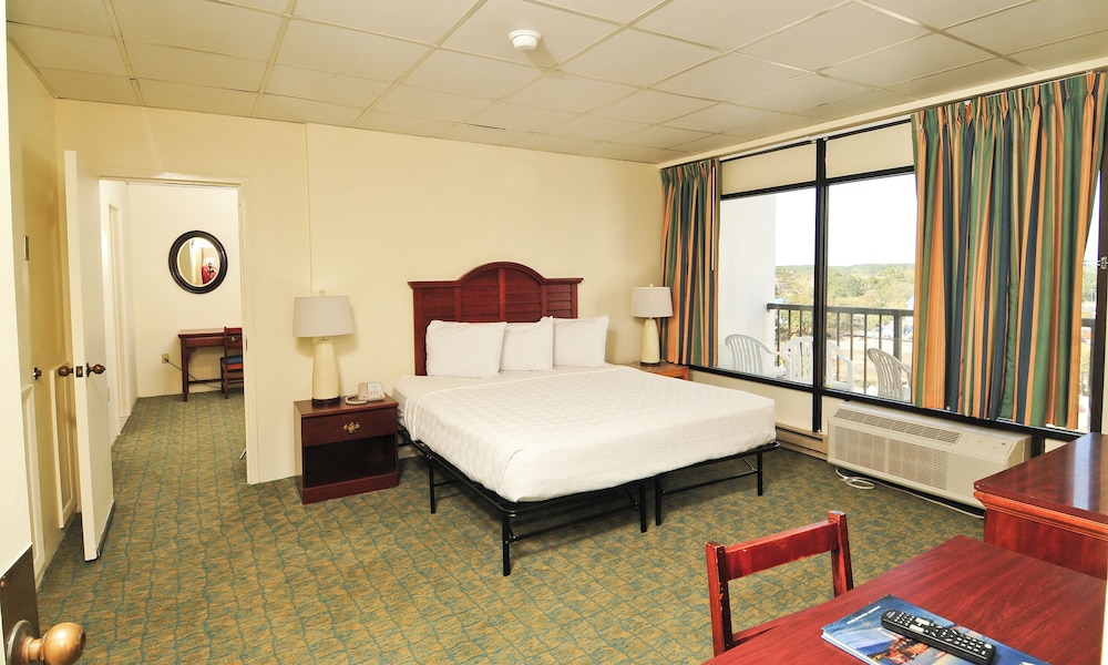 Holiday Sands South