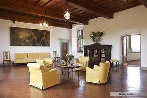 Castello Lorenzo Heart of Tuscany Renaissance Villa With Pool