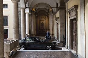 A Penthouse With Garden In Historic Palace in Rome s Historic Center