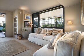 A Penthouse With Garden In Historic Palace in Rome s Historic Center