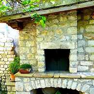 Sermoneta Historic Stone Village House With Pool in a Medieval Hill To