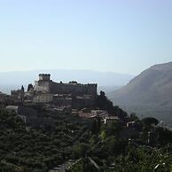 Sermoneta Historic Stone Village House With Pool in a Medieval Hill To