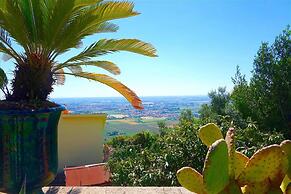 Sermoneta Historic Stone Village House With Pool in a Medieval Hill To