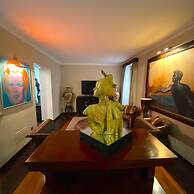 La Palazzina Santa Dorotea Splendid Rome Townhouse With Courtyard Gard