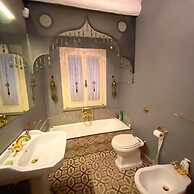 La Palazzina Santa Dorotea Splendid Rome Townhouse With Courtyard Gard