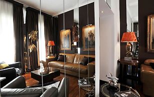 La Palazzina Santa Dorotea Splendid Rome Townhouse With Courtyard Gard