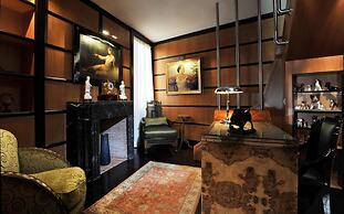 La Palazzina Santa Dorotea Splendid Rome Townhouse With Courtyard Gard