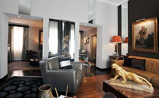 La Palazzina Santa Dorotea Splendid Rome Townhouse With Courtyard Gard